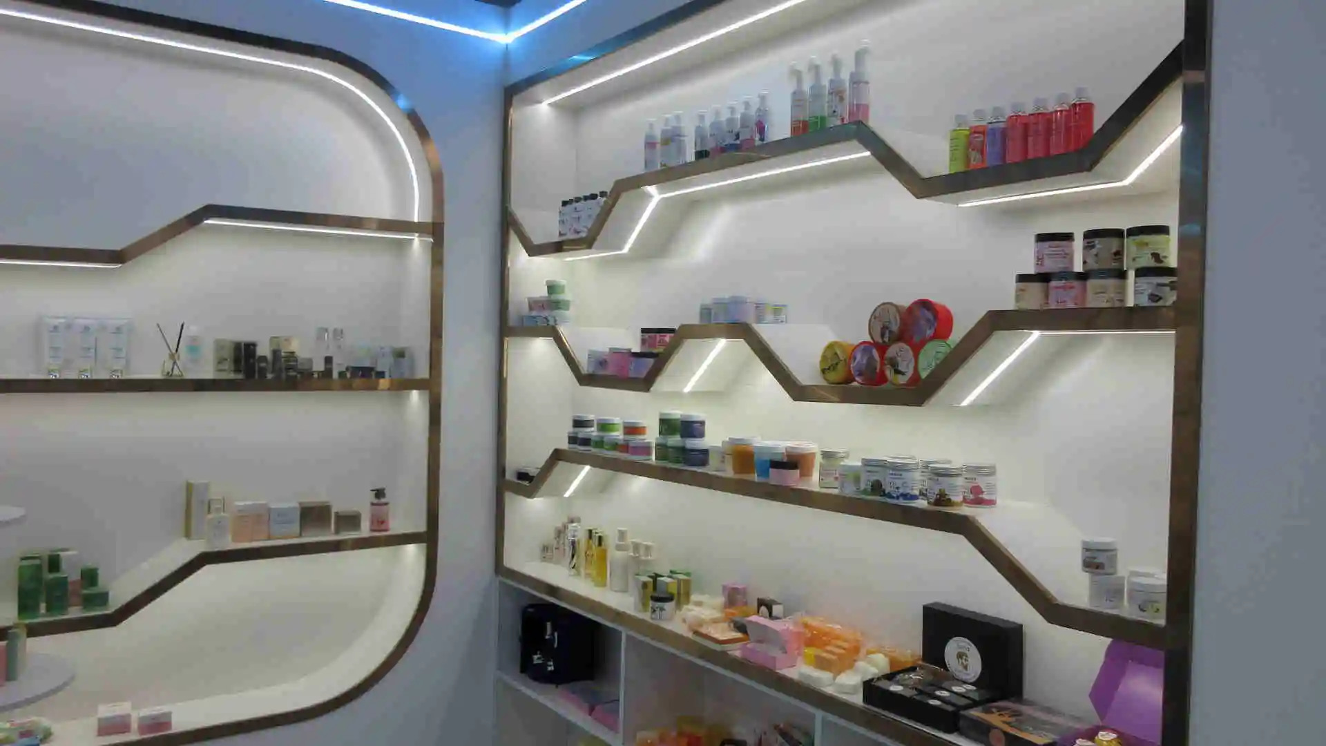 Guangzhou Ruifeng Cosmetics Co., Ltd. Face Serum