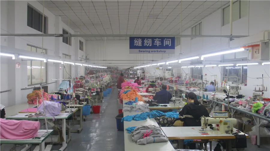 Qingdao Genhongzuo Clothing Co., Ltd. Swimwear