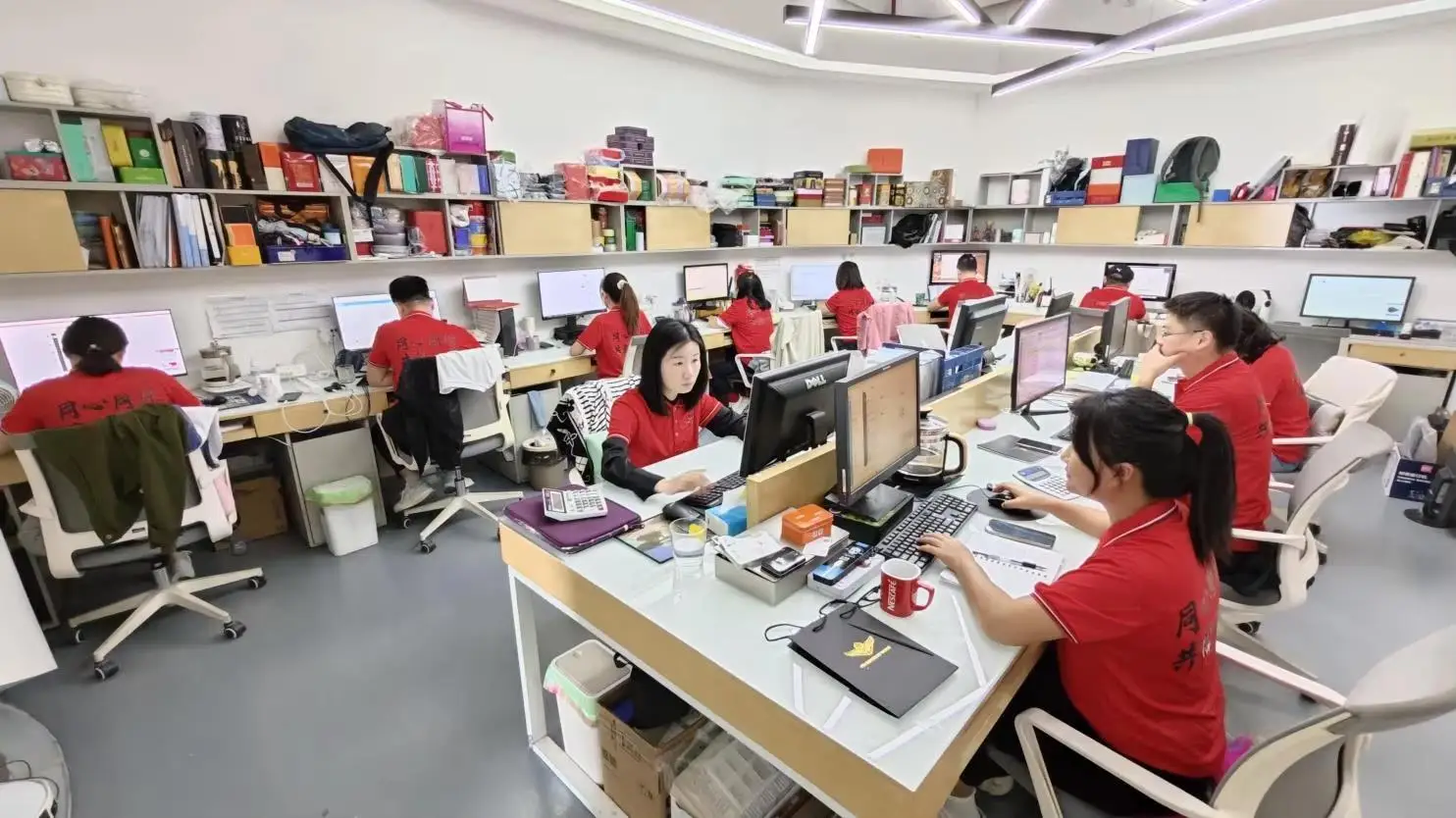 Shenzhen Shangzhimei Creative Packing Co., Ltd. factory image 3