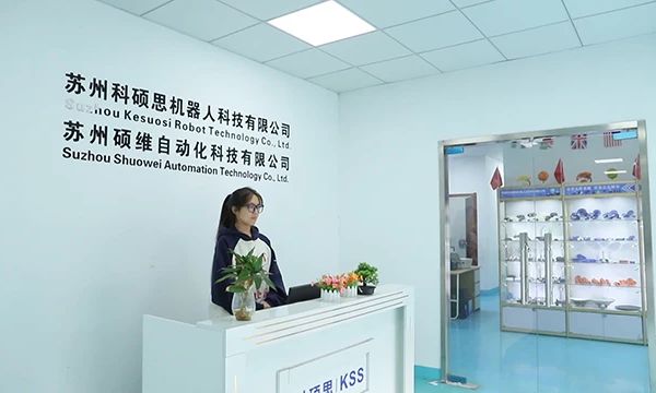 d59jh7ss8i3c73cd0330.webp
