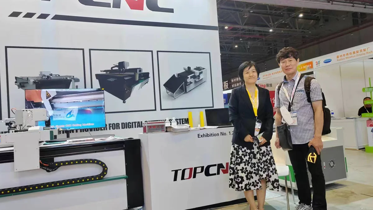 Jinan Top Cnc Machines Co., Ltd. Automatic Hydraulic Cylinder Welding Machine