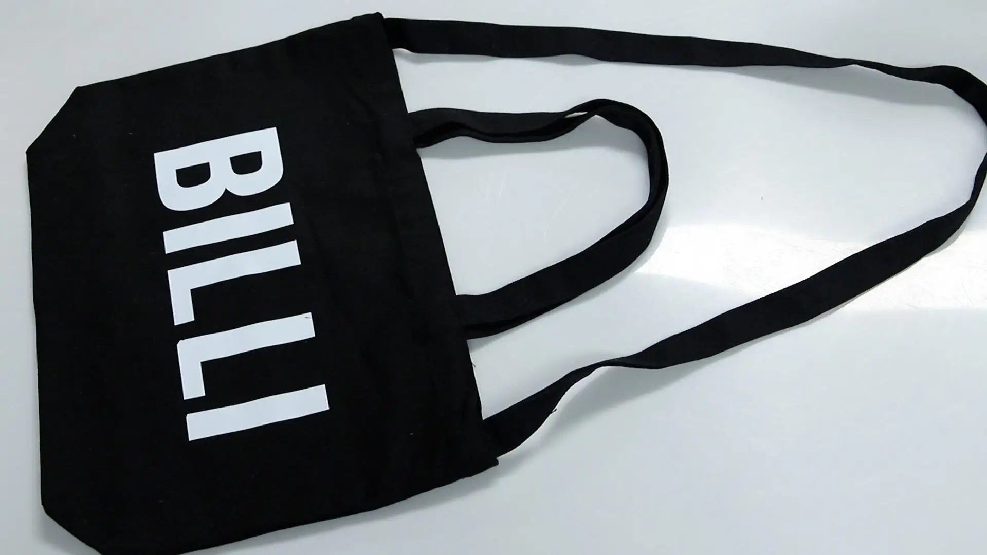 Ningbo Luckystar Commodities Co., Ltd. Cosmetic Bags