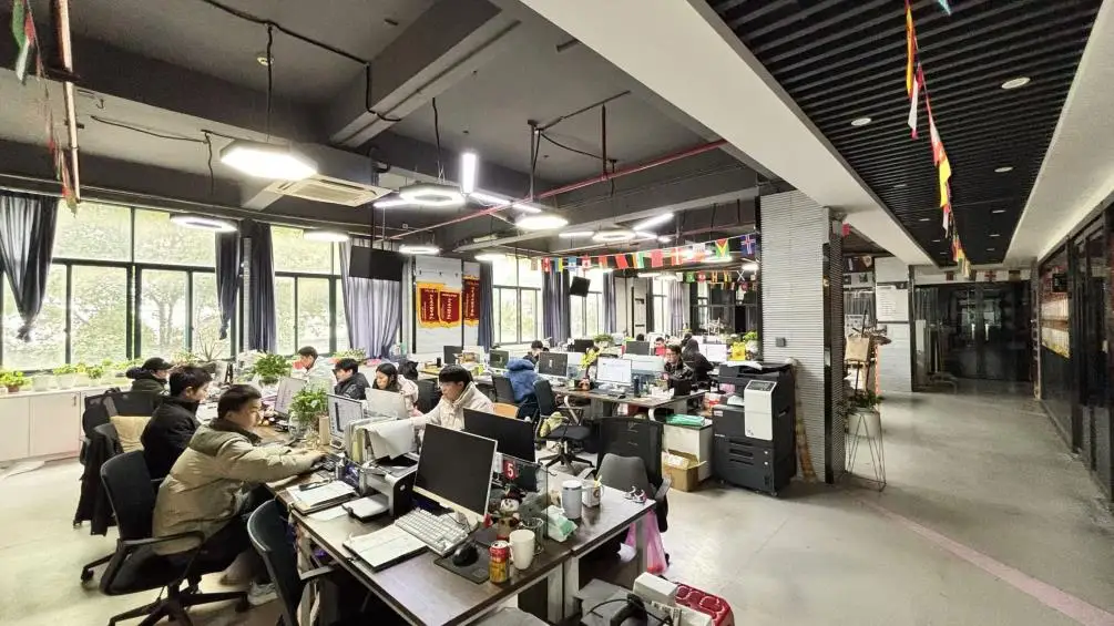Yiwu Yibiao Display Equipment Co., Ltd. factory image 3