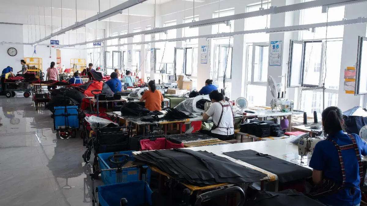 Qingdao Yolo Outdoor Products Co., Ltd. collapsible utility wagon