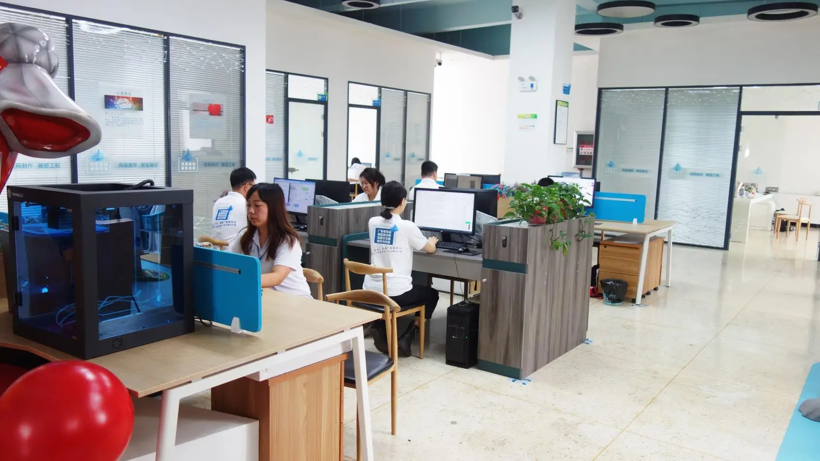 Liaoning Universe Feiyi Display Co., Ltd. factory image 6
