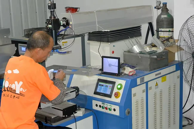 Dongguan Jinchui Precision Hardware Co., Ltd. CNC Machining Parts