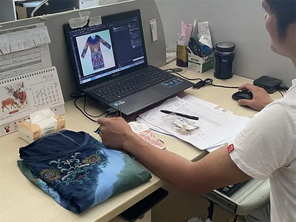 Guangzhou Panyu District South Village Yegao Clothing Processing Factory Jacket