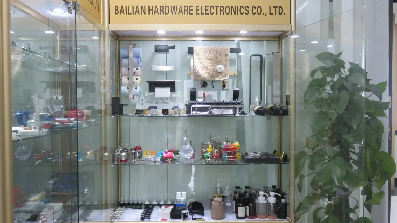 Core Hardware Electronics Co., Ltd Stainless Steel Fasteners