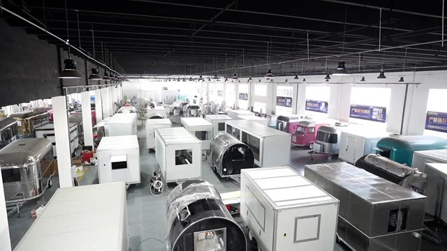 Qingdao Newborn Catering Equipment Co., Ltd. Mobile Food Trailer