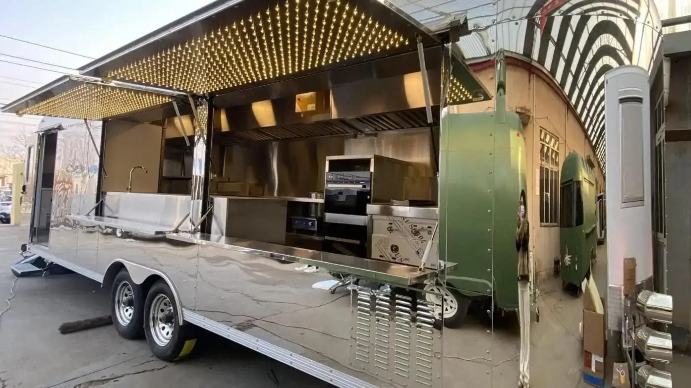 Qingdao Seahisun Food Truck Technology Co., Ltd. Airstream Food Trailer