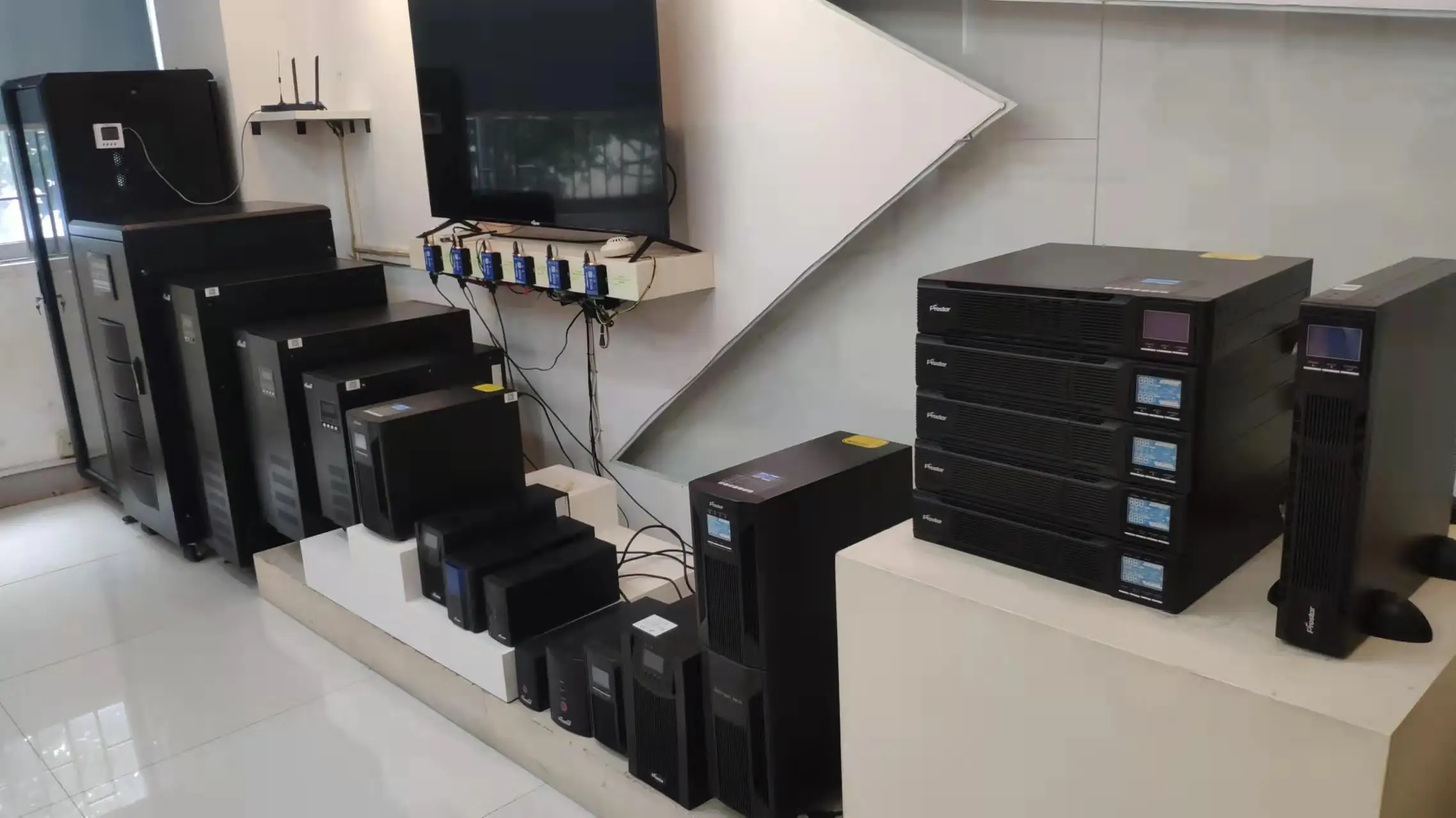 Guangdong Prostar New Energy Technology Co., Ltd. Uninterruptible Power Supply (UPS)
