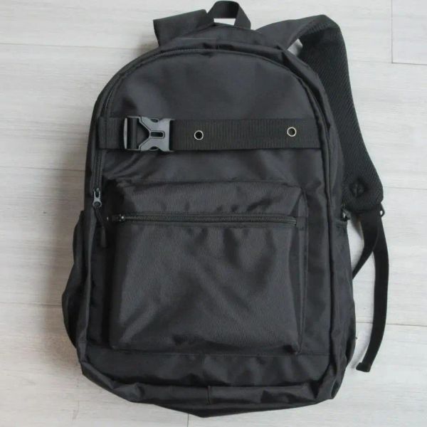 d59ju3gj7dcc73dqk900.webp