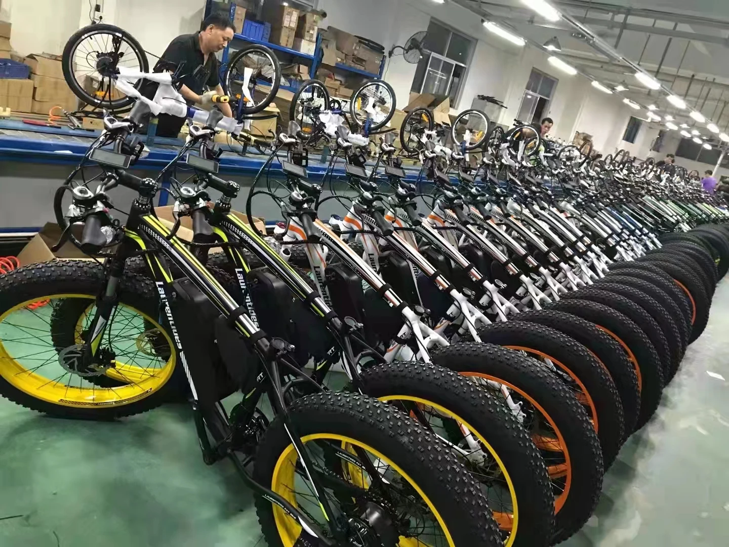 Huizhou Jinyu Sporting Goods Co., Ltd. Electric City Bike
