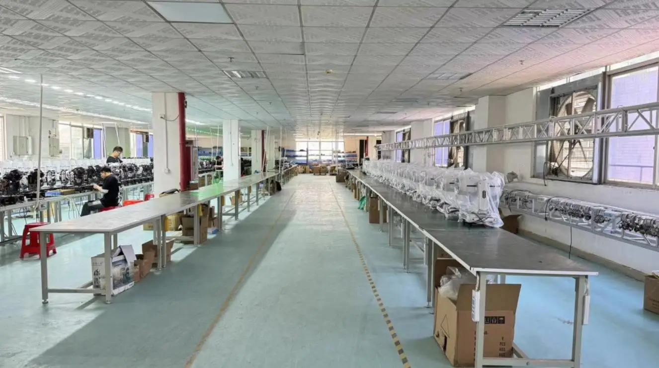 Guangzhou Chuangxiang Xiutai Lighting Equipment Technology Co., Ltd. Stage Light