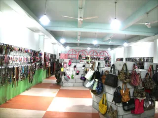Dongguan Xinhui Accessories Co., Ltd. Tote Bag