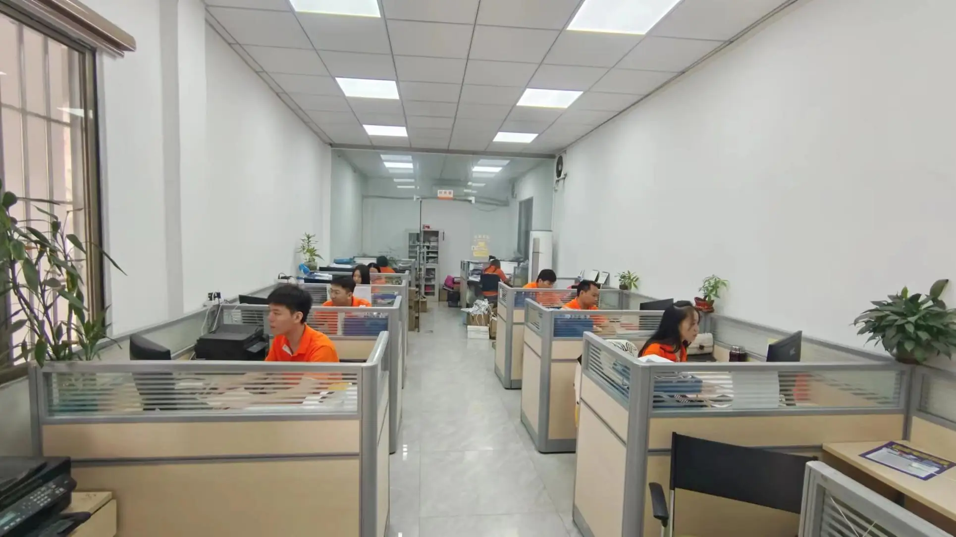 Guangdong Luxury Century Decorative Material Co., Ltd. Tubular Motor