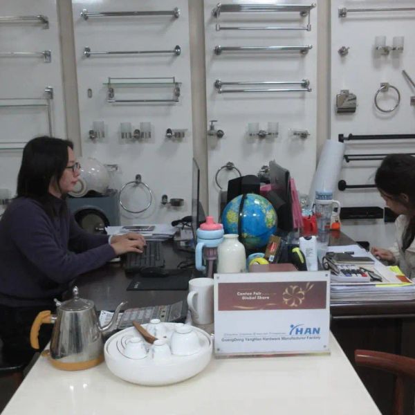 d59k1ep222pc73dl42p0.webp