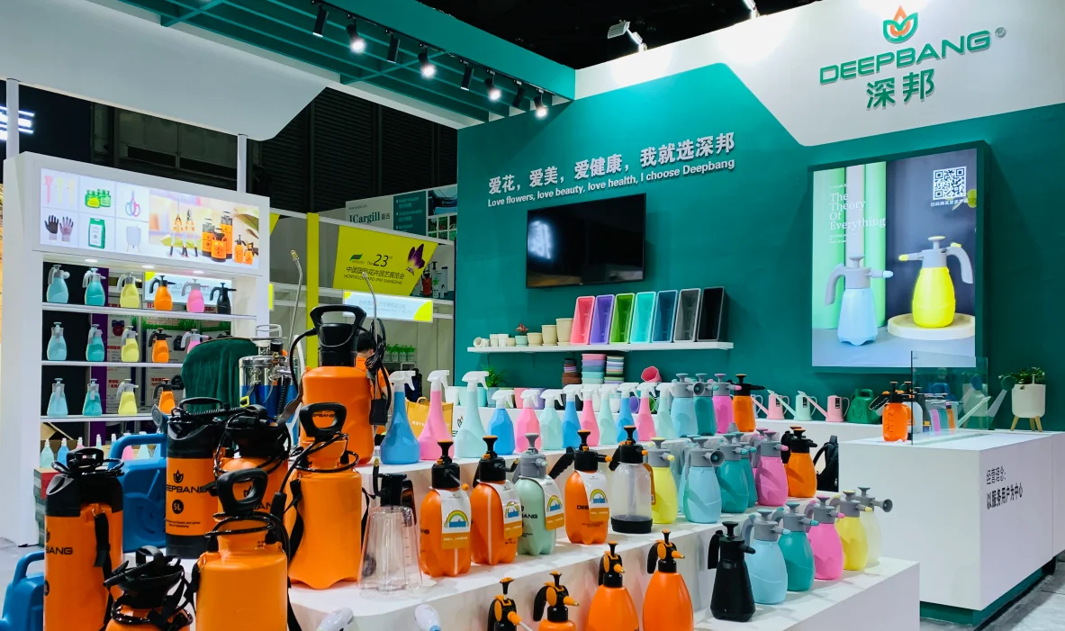 Guangdong Shenbang Industrial Co., Ltd. Watering Cans