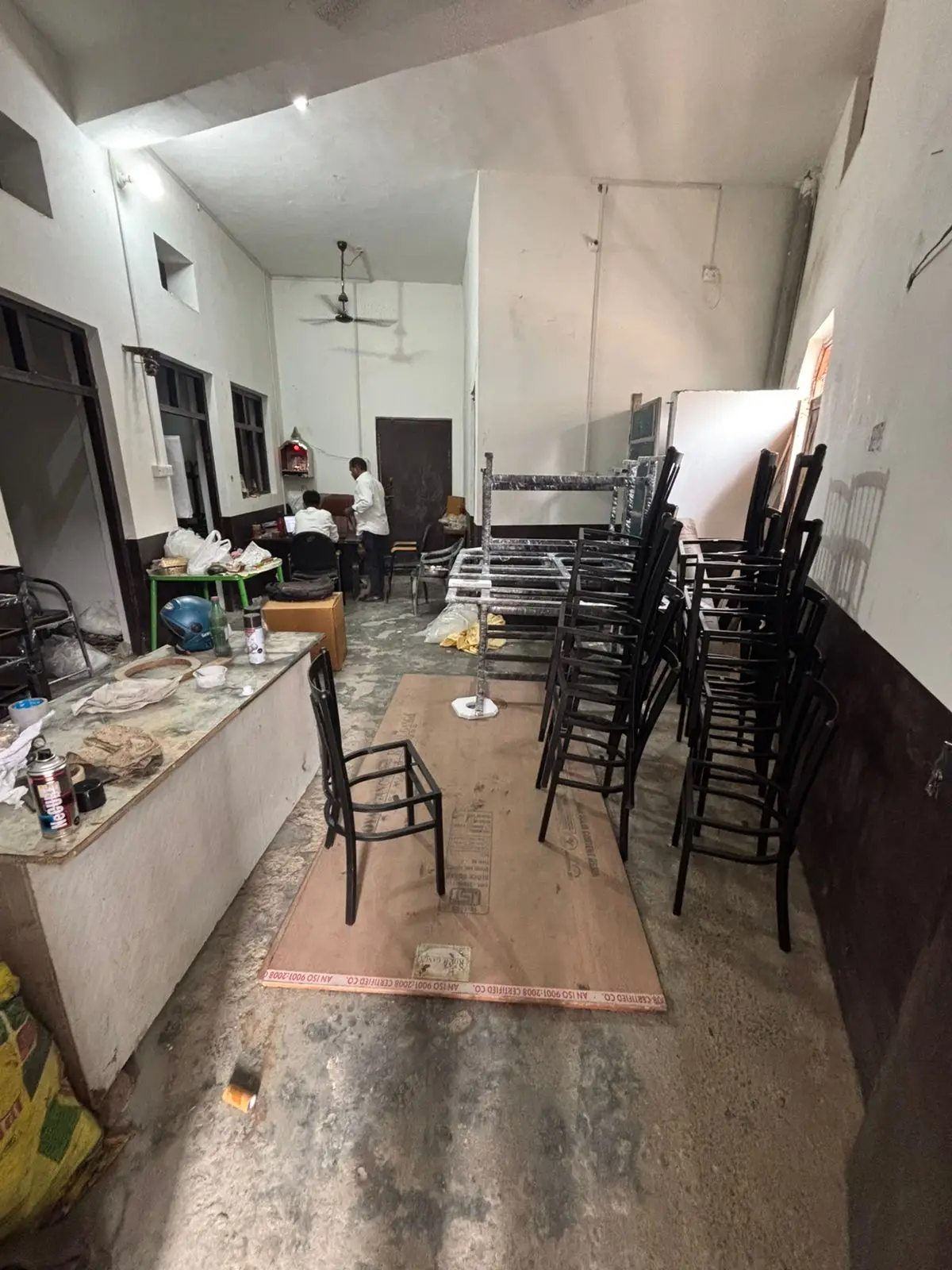 R K HANDICRAFT factory image 1