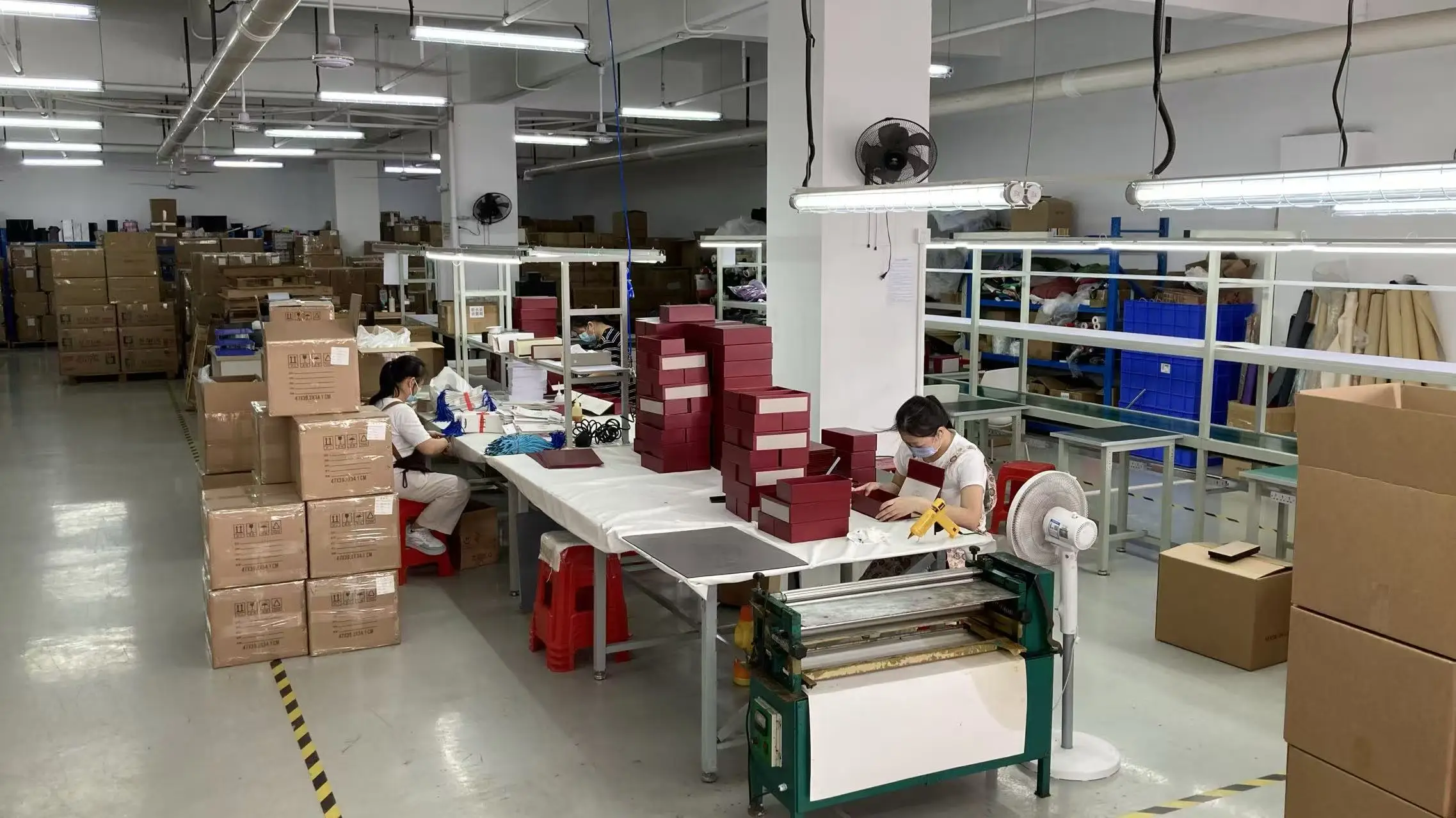 Shenzhen Shenfutai Design Packaging Co., Ltd. factory image 6