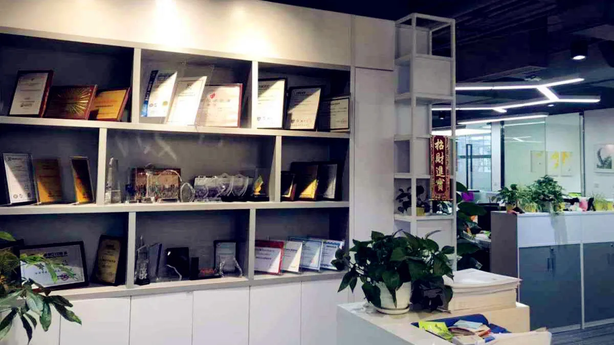 Shenzhen Yucheng Electronics Co., Ltd. factory image 1
