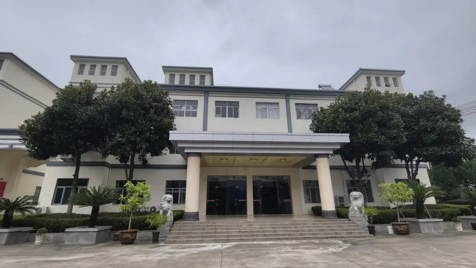 Anhui Zhongtian Petrochemical Co., Ltd. Industrial Lubricating Oil