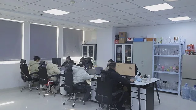 Shenzhen F.m Technology Co., Limited Glass container