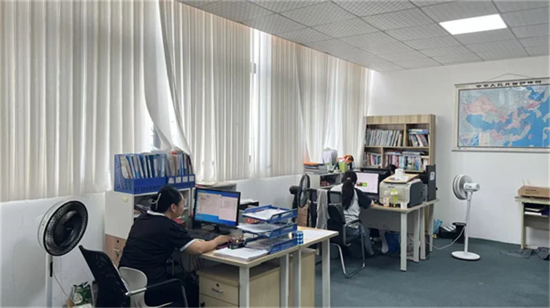 Jiaxing Solarway New Energy Co., Ltd. Off-Grid Solar Inverter