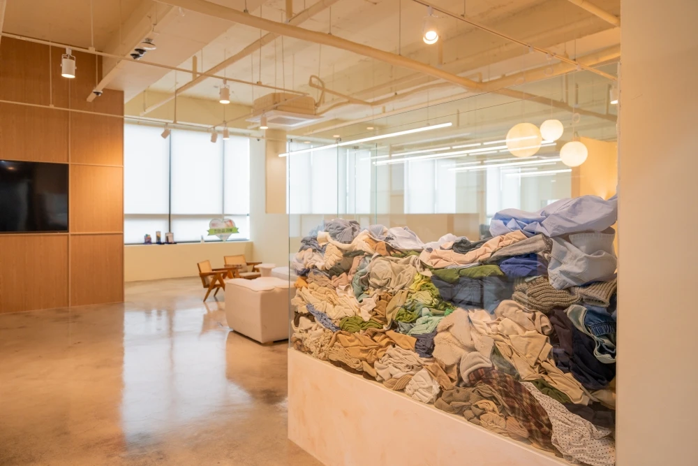 Recl Corp Unsorted Used Clothes