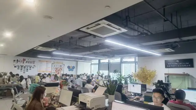 Yiwu Nuoxin Flag Craft Factory Banners