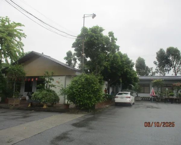 d59lt4ks8i3c73cd383g.webp