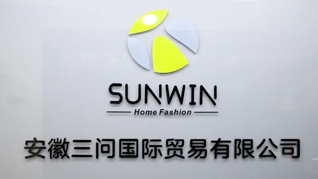 Anhui Sunwin International Trading Co., Ltd. Comforter Set