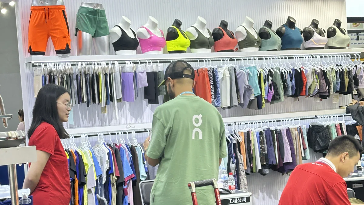 Eyun(Shenzhen) Apparel Co., Ltd. Sports Bra