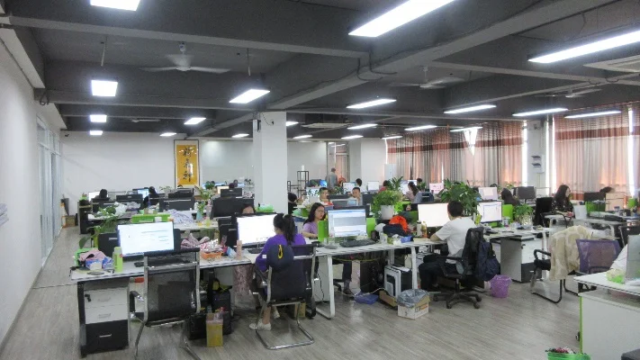 Yiwu Xiaotong Electronic Commerce Co., Ltd. Stainless Steel Jewelry