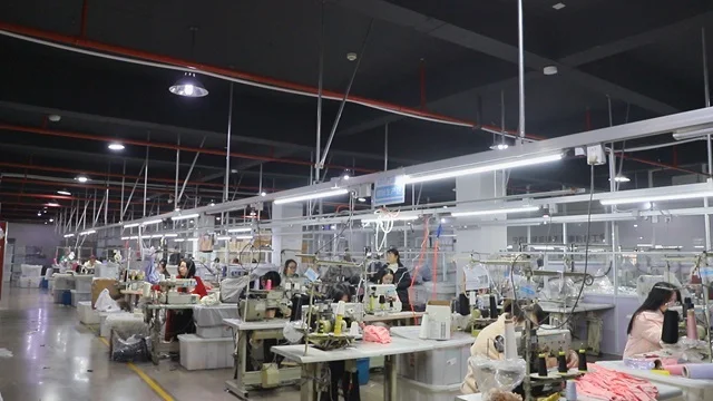 Yiwu Xiaowei Clothing Co., Ltd. Yoga Wear