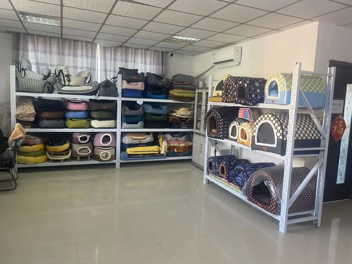 Anhui Chongwang Pet Products Technology Co., Ltd. Pet Car Seat