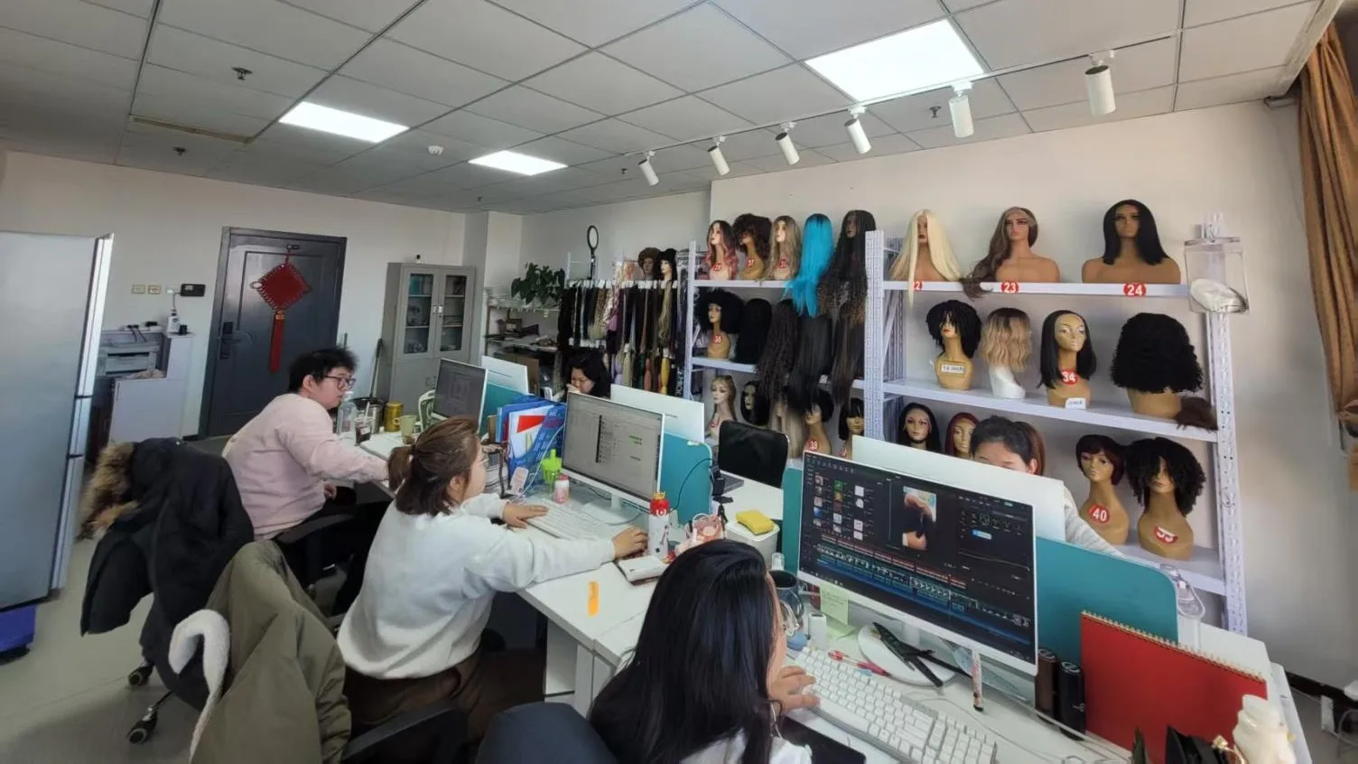Beijing Xinying Jieli Trading Co., Ltd. Bob Wig
