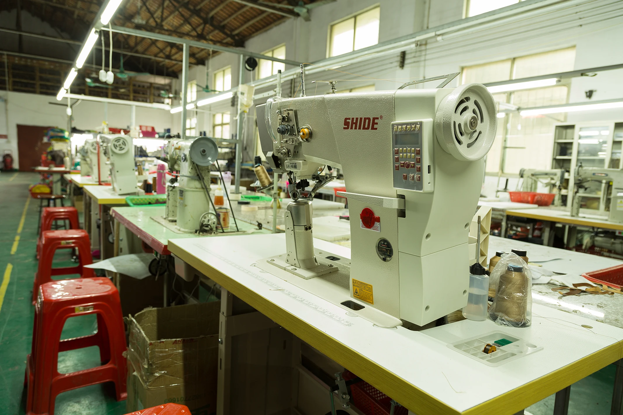 Guangzhou Lanqi Trading Co, Ltd. Leather Shoes