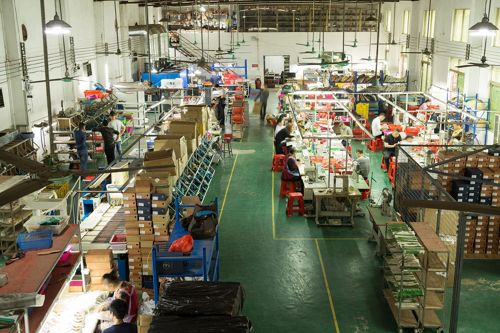 Guangzhou Lanqi Trading Co, Ltd. Dress Shoes
