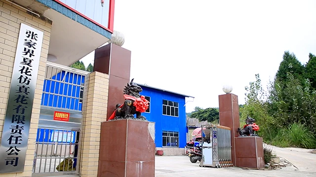 Zhangjiajie Summer Flower Simulation Flower Co., Ltd. factory image 1