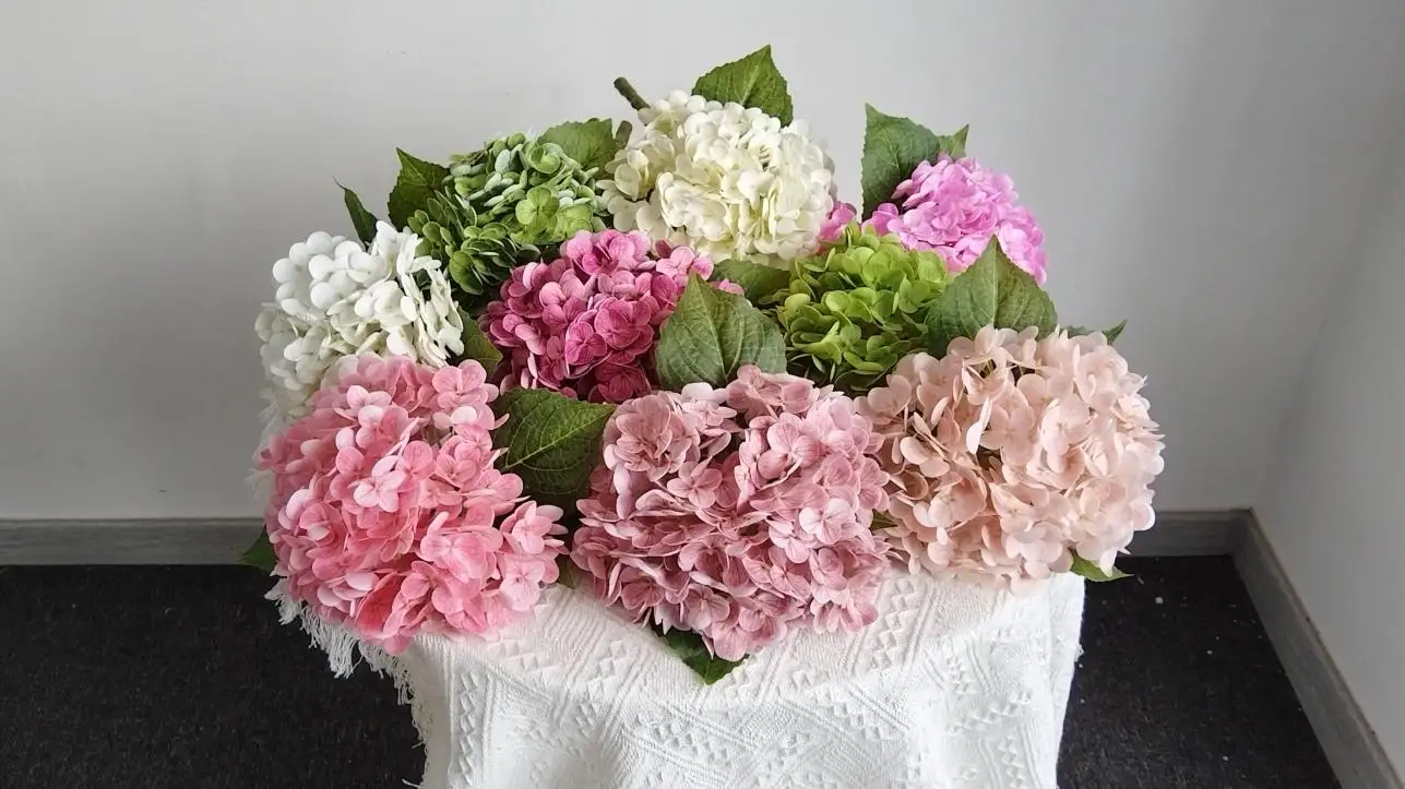 Qingdao Golden Handicraft Co., Ltd. Artificial Flower
