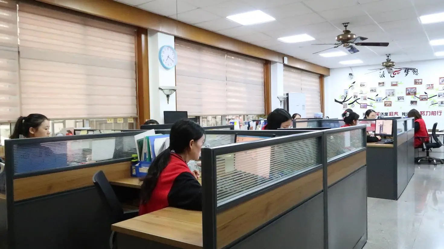 Suzhou Dongxuan Plastics Products Co., Ltd. PTFE Film