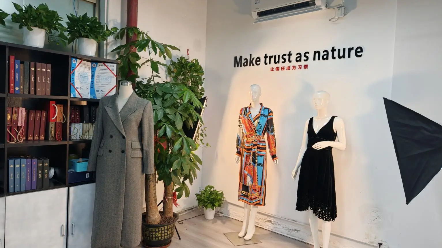 Y&L Fashion Factory Limited factory image 6