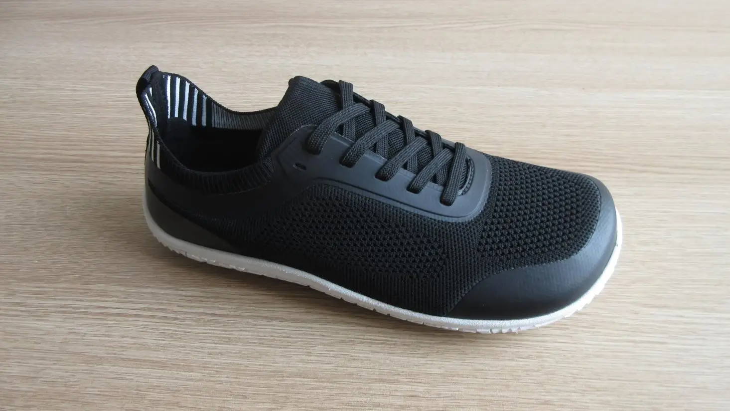 Xiamen Jieruixin Trading Co., Ltd. Sports Shoes