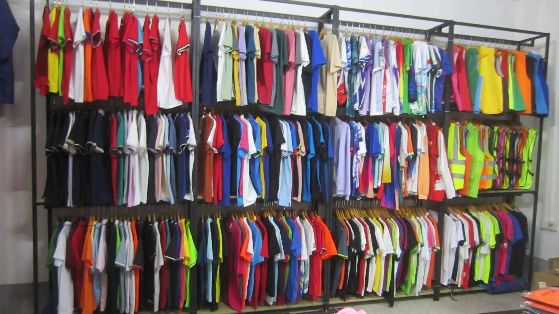 Jiangxi Guangshan Clothing Co., Ltd. T-shirts