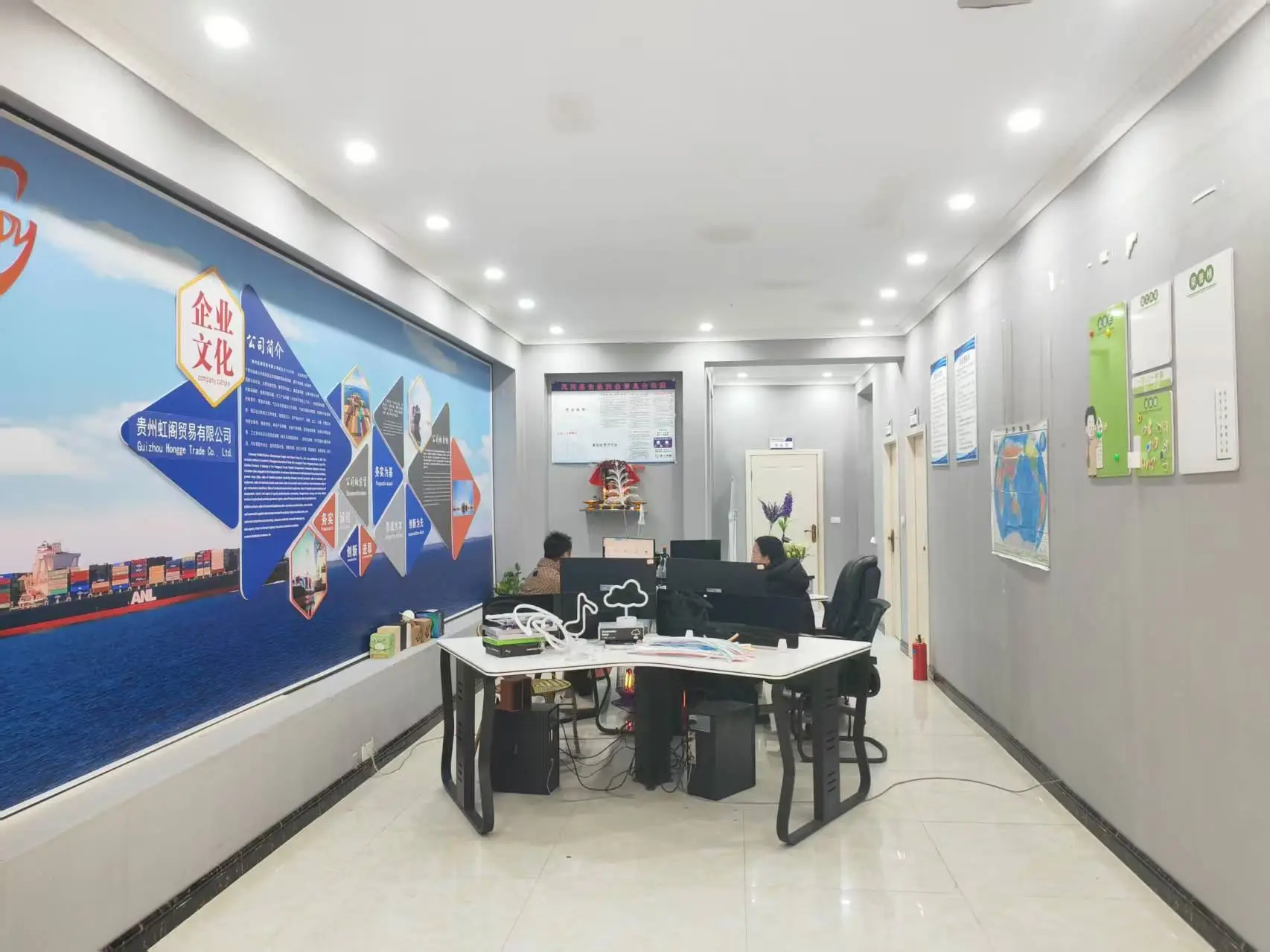 QCC Tech Pte. Ltd. factory image 4