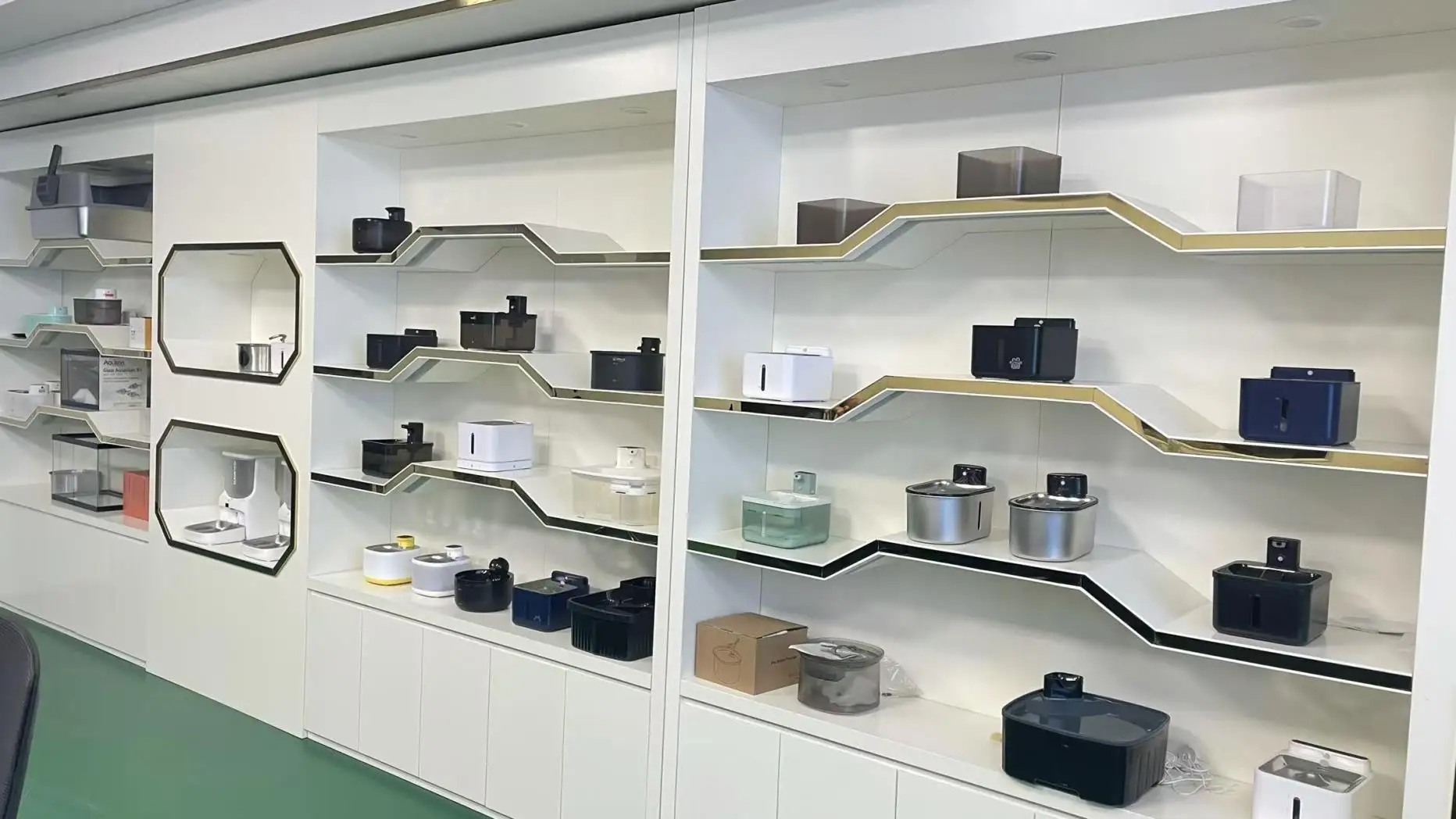 Dongguan Hashi Intelligent Technology Co., Ltd. Automatic Pet Feeder