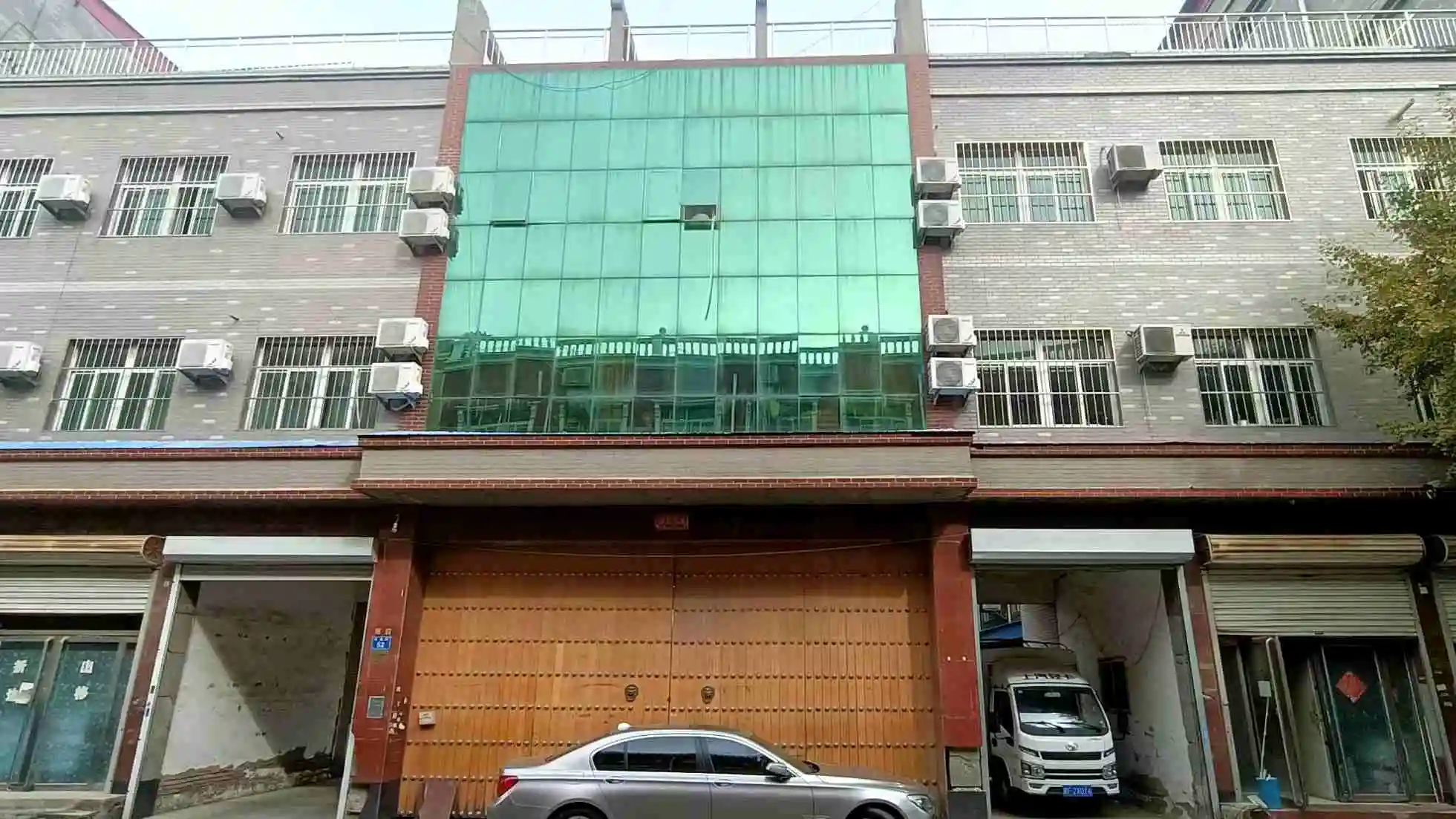 Baoding Trailblazer Luggage Manufacturing Co., Ltd. ABS Luggage