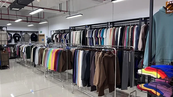 Yiwu Biusee Import & Export Co., Ltd. Men's Cargo Pants