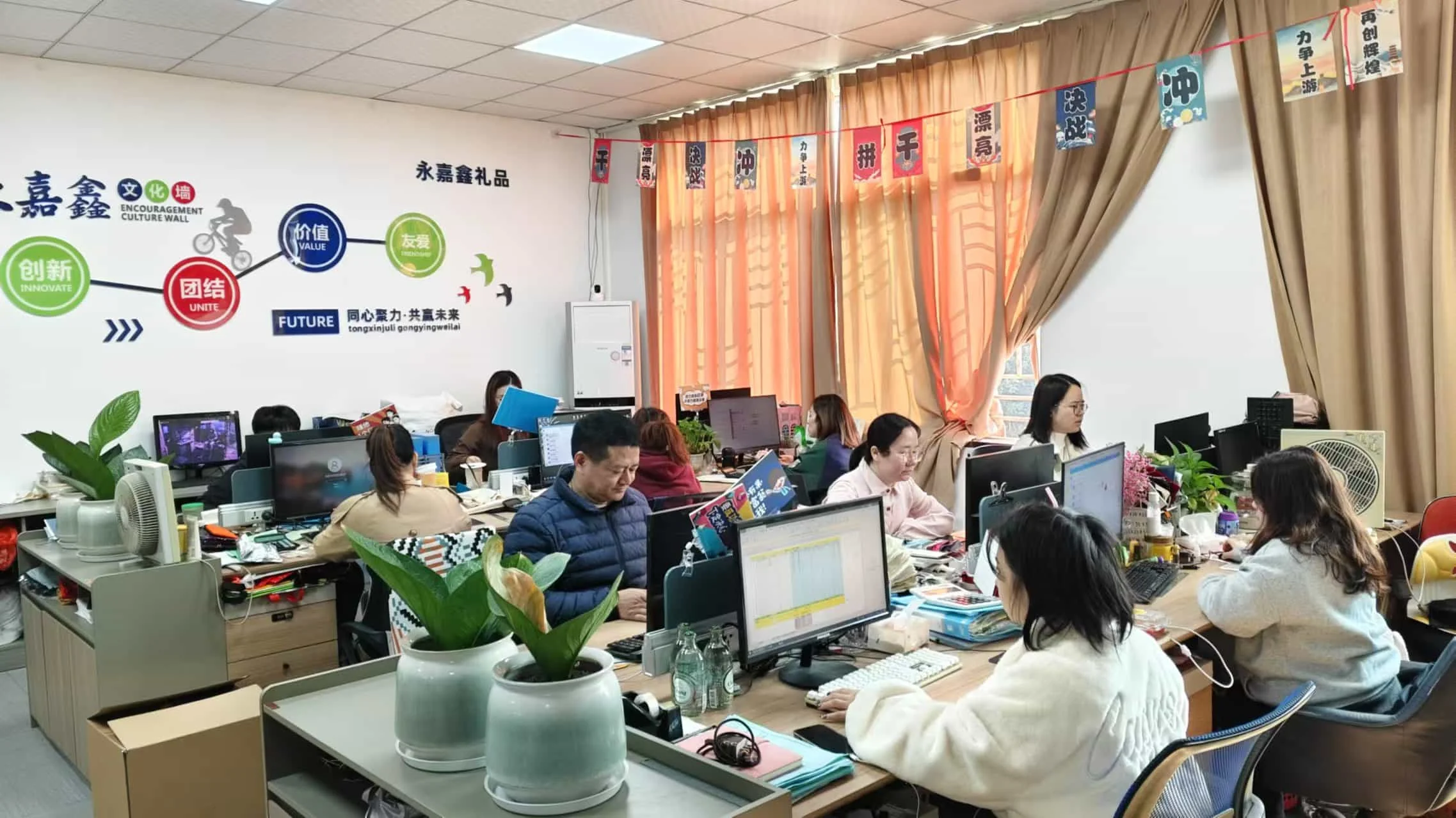 Shenzhen Yongjiaxin Gifts & Crafts Factory Velvet Drawstring Bags
